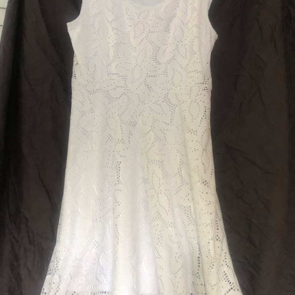 TRIBAL L eyelet dress - Picture 2 of 8